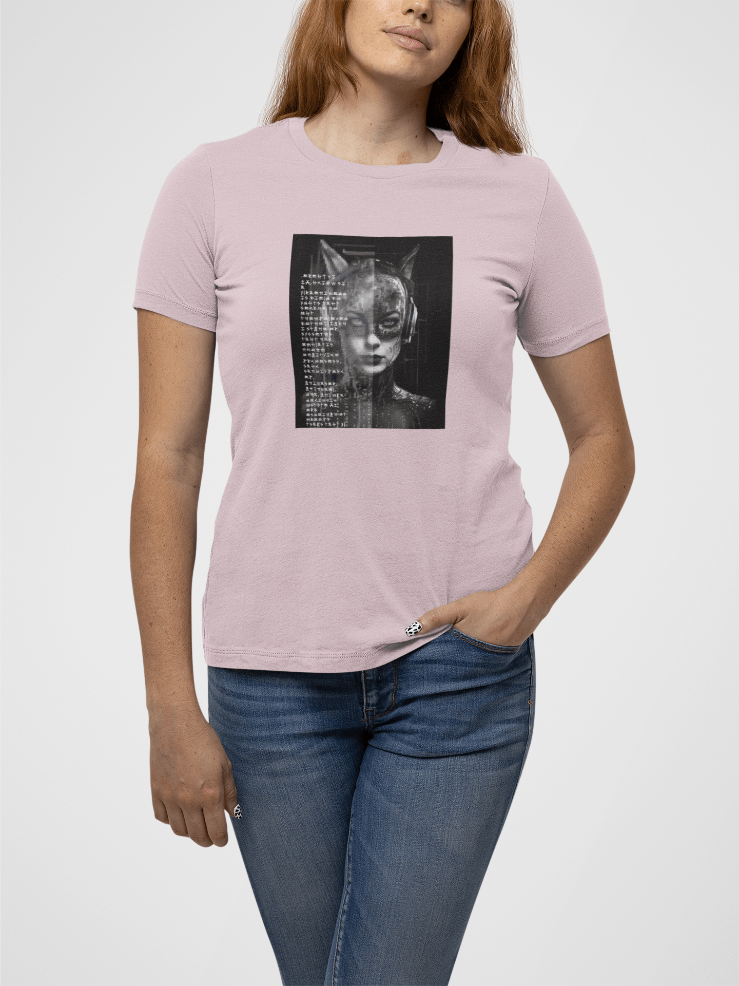 BAT WOMEN Crewneck Tee - Rarileto