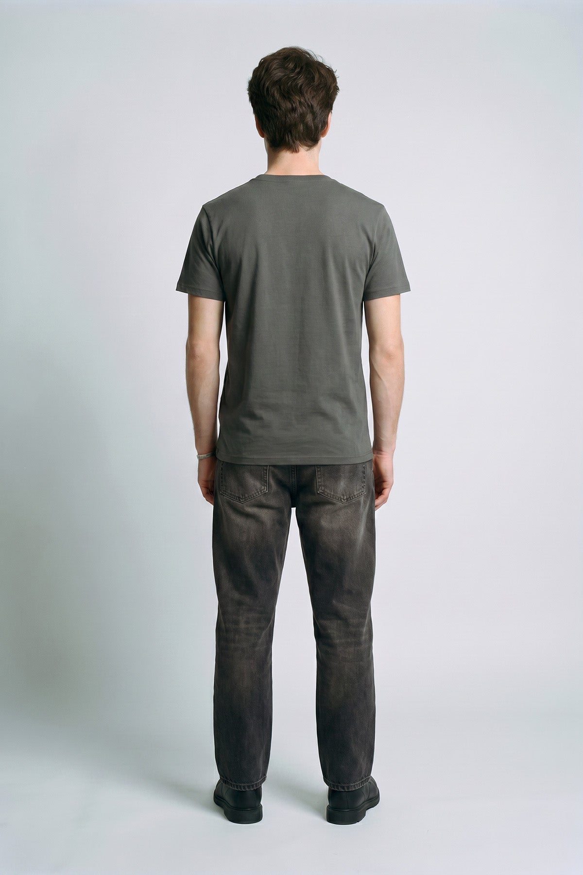 Charcoal male model back view — RARILETO Left Logo Classic Tee