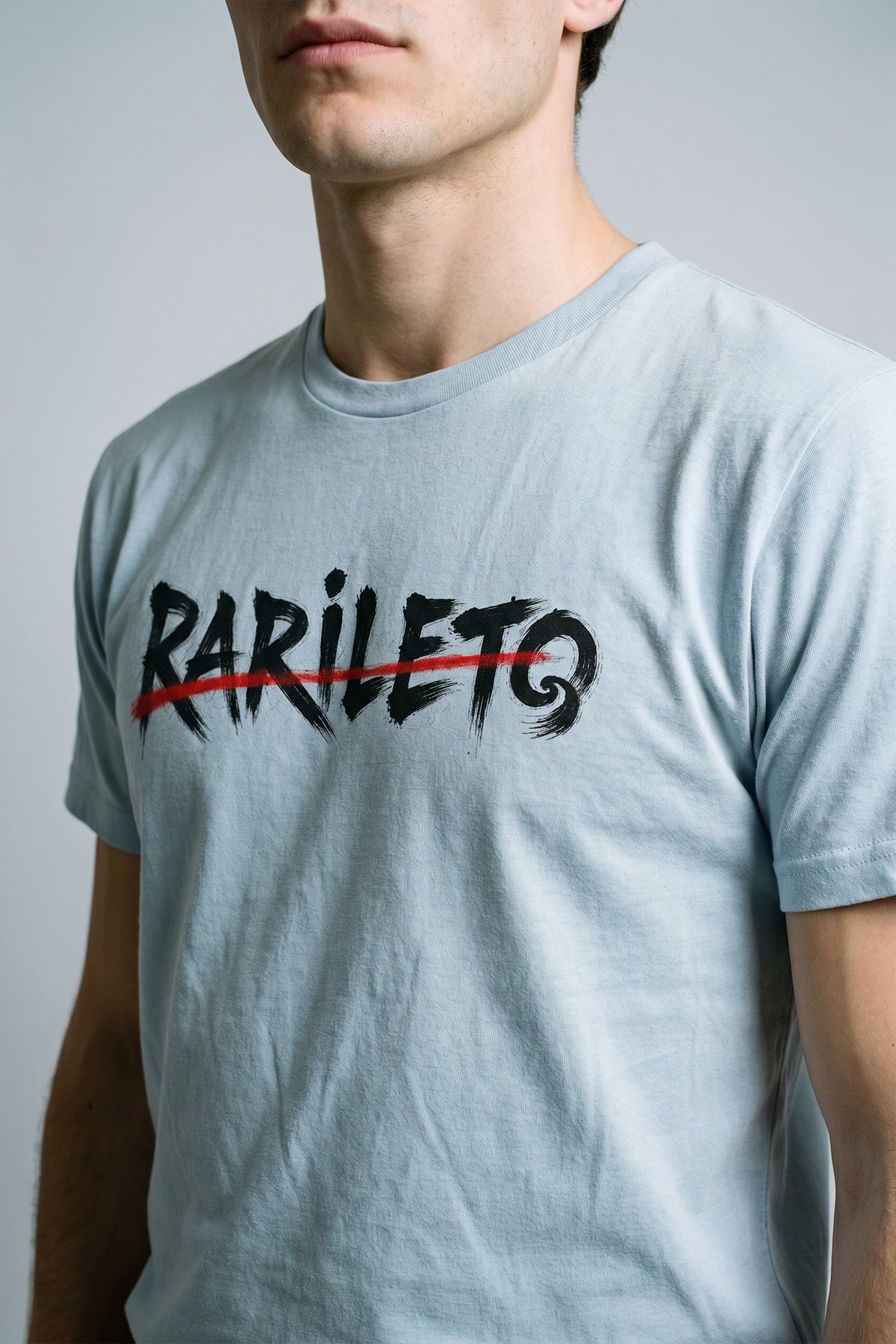 Lemon close-up graphic print detail — RARILETO Brushed Stroke Logo Classic Tee